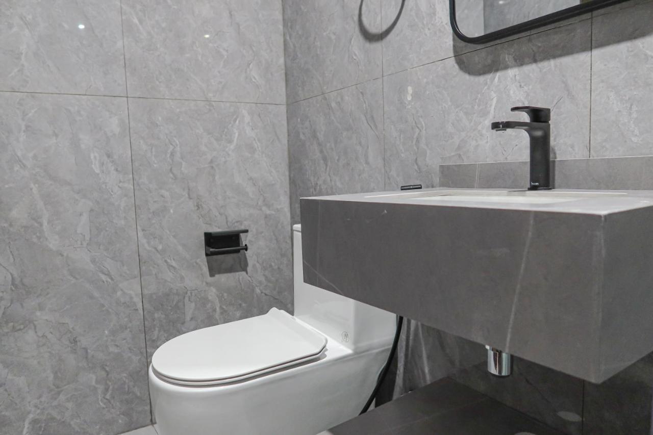 Recharge Studio Apartment & Suites Singapur Dış mekan fotoğraf