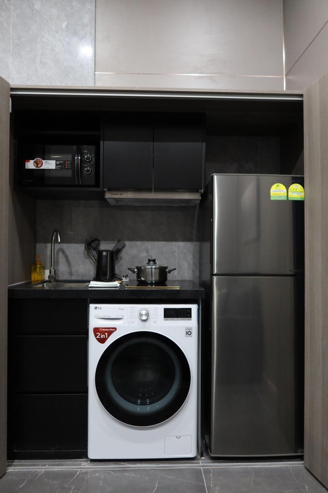 Recharge Studio Apartment & Suites Singapur Oda fotoğraf