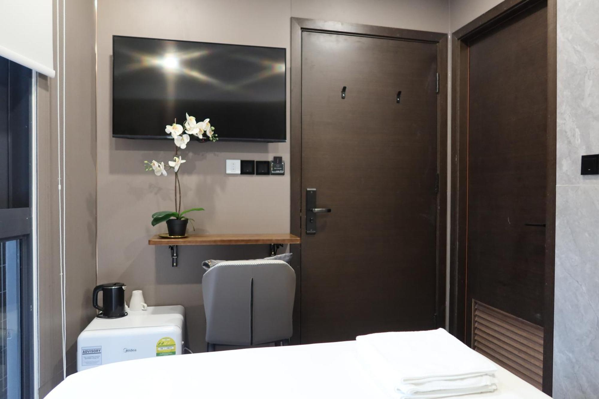 Recharge Studio Apartment & Suites Singapur Oda fotoğraf